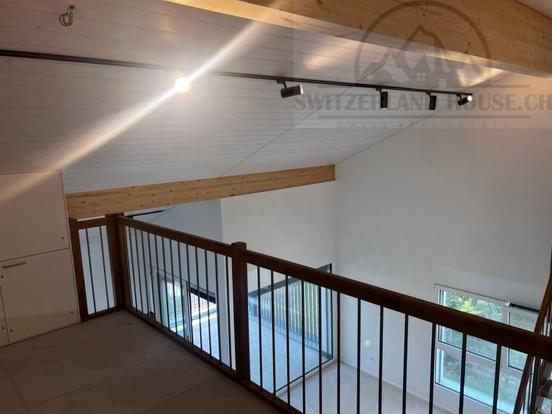 Magnifique attique 4,5 pcs avec cachet à Ecuvillens (10)