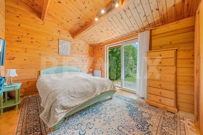 5 minutes from Vaulruz: chalet house on a 1,198 m² plot (10)