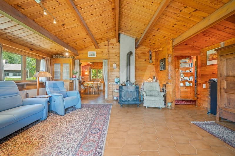 5 minutes from Vaulruz: chalet house on a 1,198 m² plot (5)