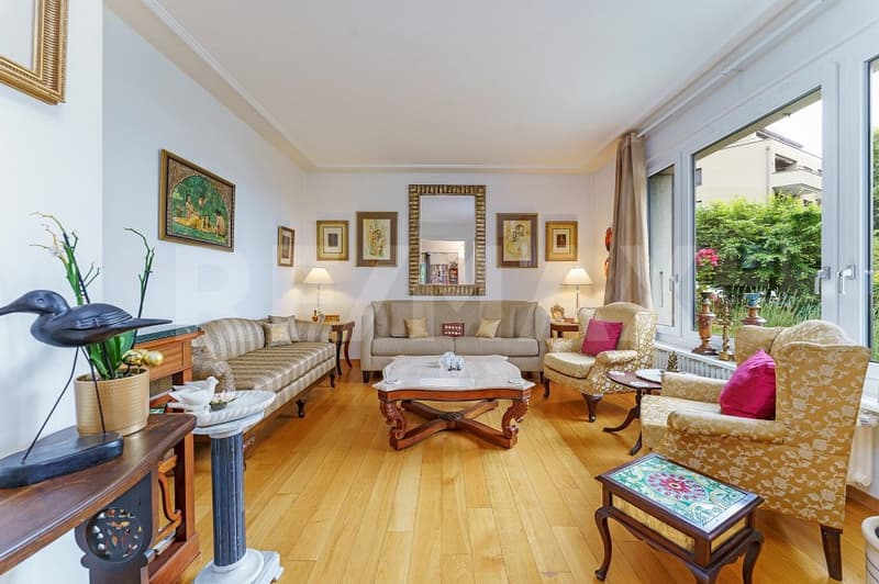 Villa de standing avec grand jardin (5)