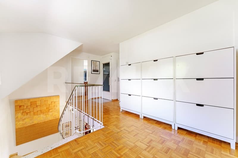 Maison familiale offrant un grand potentiel de construction à Epalinges (12)