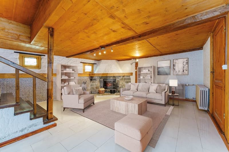Maison avec deux appartements - prix negociable (2)
