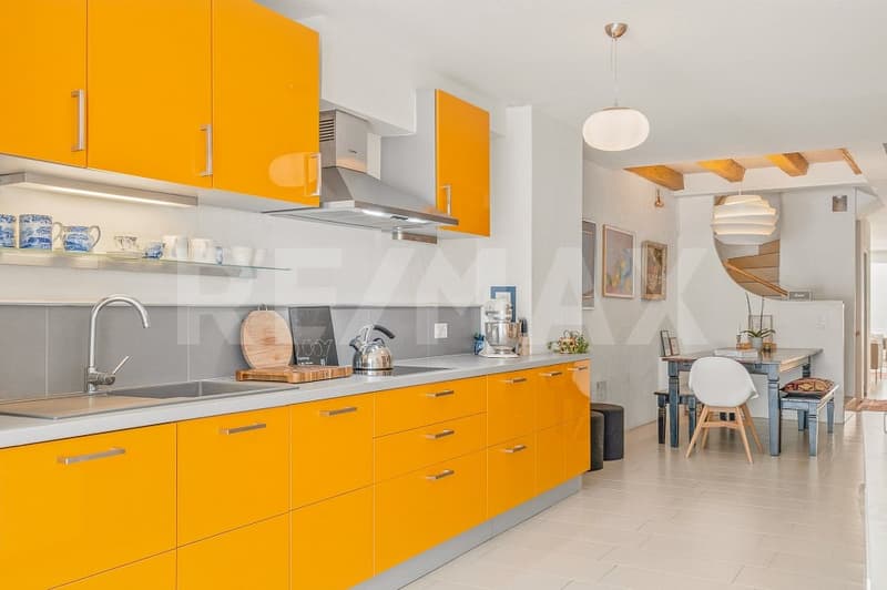 Maison villageoise de 207 m² habitables, 5,5 piècess (4)