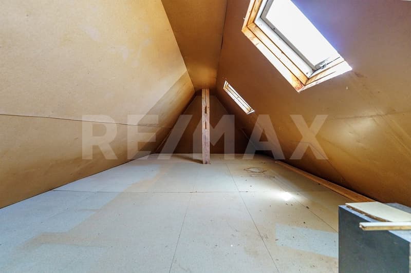 Lumineux appartement de 2,5 pièces avec balcon et vue sur le lac (10)