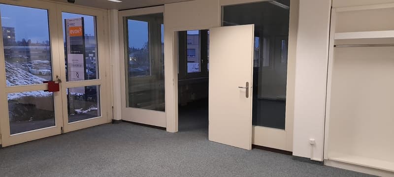 Büros von 280 m2 zur Miete, in Freiburg (6)
