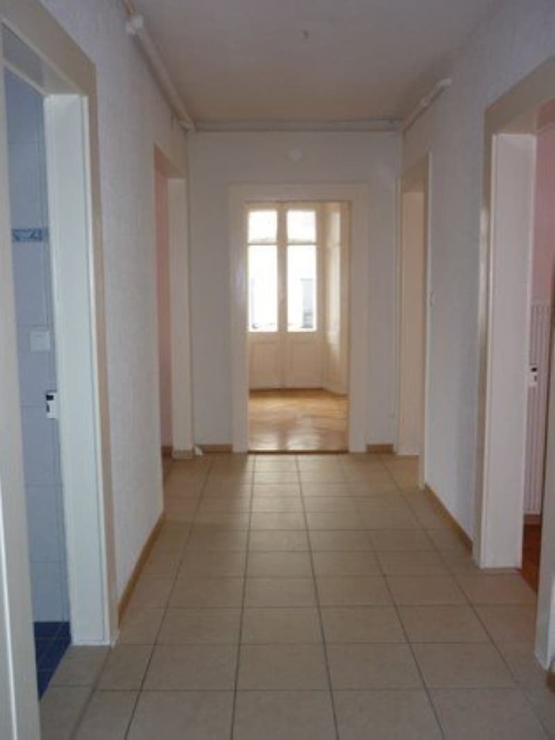 00998 - 4½-Zimmer-Wohnung - Promenade 19 - La Chaux-de-Fonds (2)