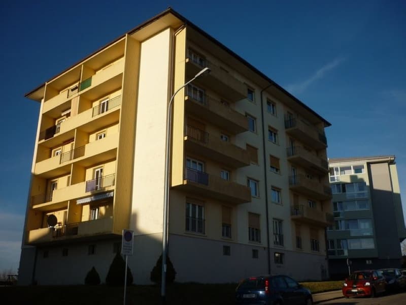 00003 - 3½ room apartment - Abraham-Robert 17 - La Chaux-de-Fonds (7)