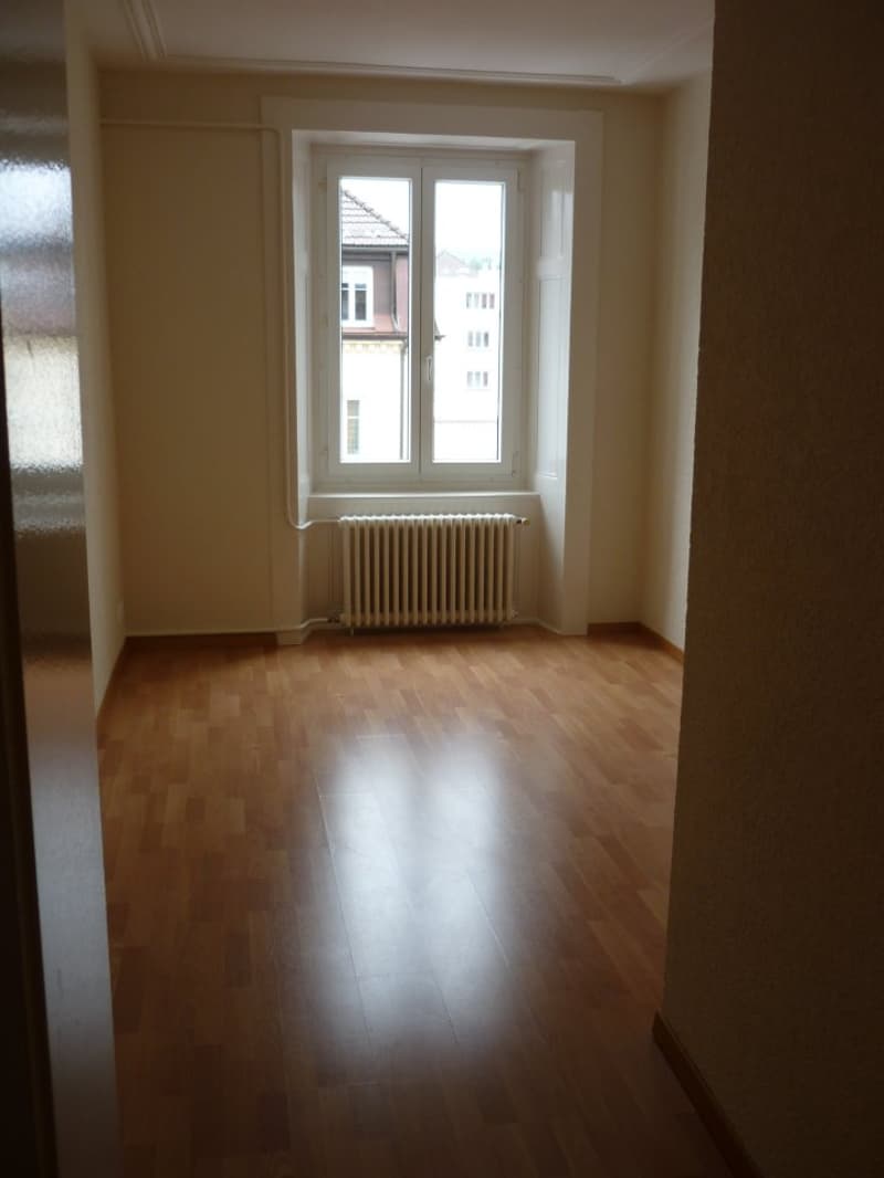 00457 - Appartamento 4 locali - Jardinière 43 - La Chaux-de-Fonds (3)