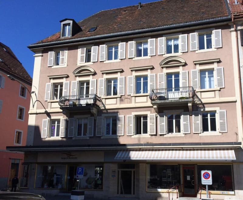 01315 - 3-room apartment - Pl. Hôtel-de-Ville 5 - La Chaux-de-Fonds (7)