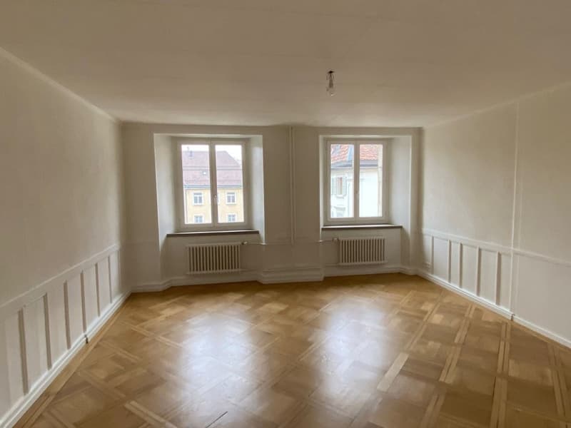 01315 - 3-room apartment - Pl. Hôtel-de-Ville 5 - La Chaux-de-Fonds (2)