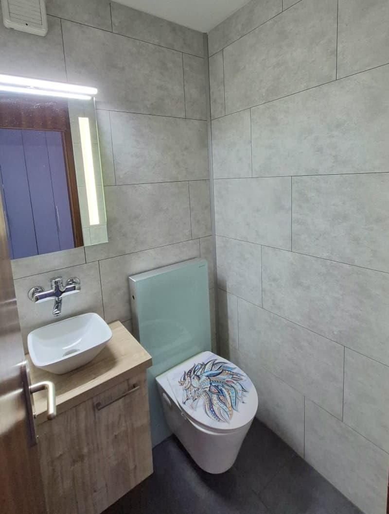 00078 - 5-Zimmer-Wohnung im 2. Stock, mit 2 Balkonen und einem individuellen Abstellraum. - Helvétie 48 - La Chaux-de-Fonds (8)