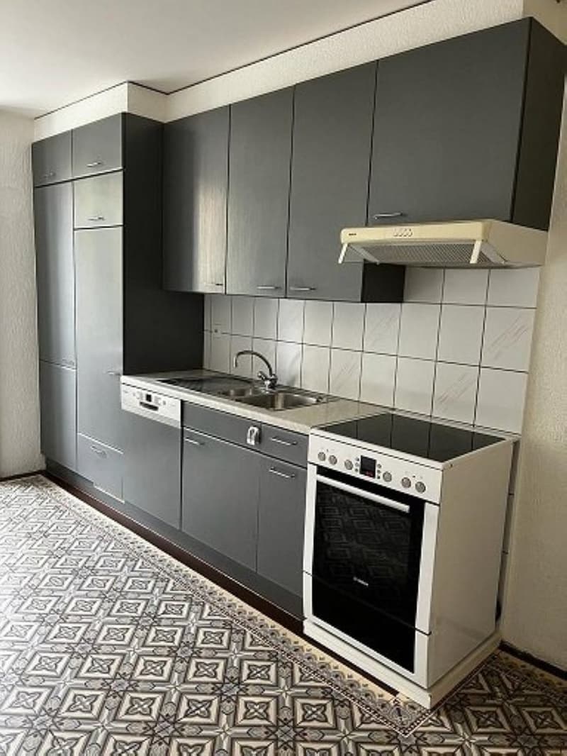 01064 - Appartement 4 pièces - Temple-Allemand 87 - La Chaux-de-Fonds (1)