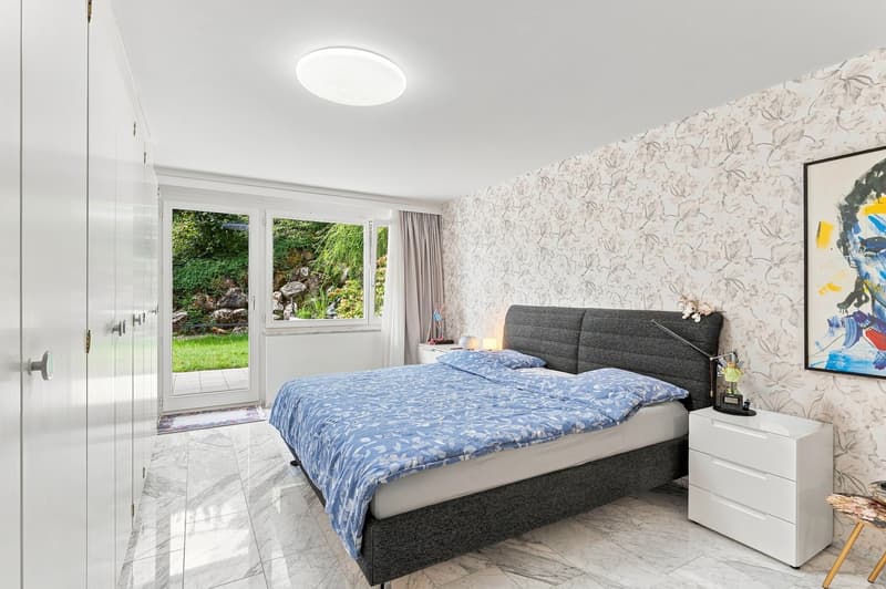 Schlafzimmer mit Einbauschränken