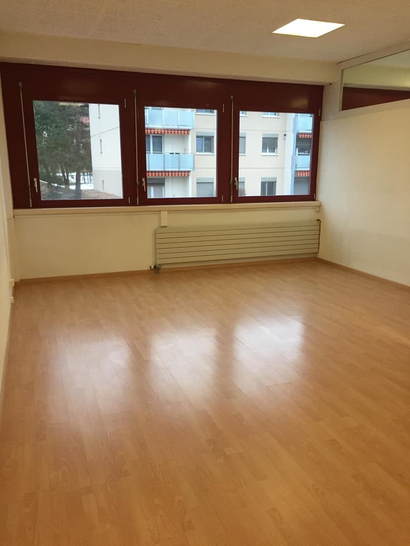 Surface administrative de 74m2 à Marly ! (4)