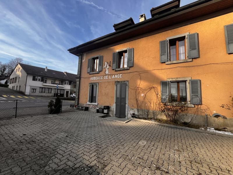 Restaurant for rent in Romont! (6)