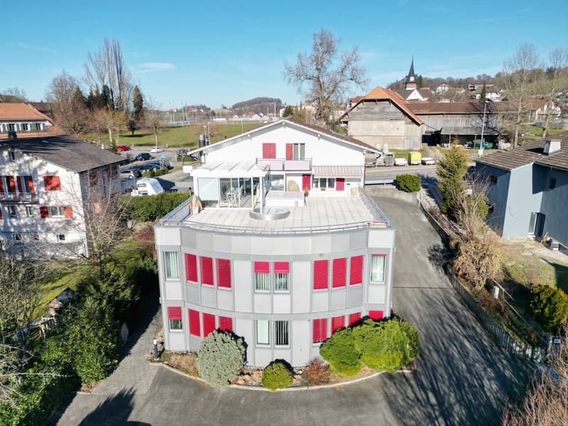 To rent - bright commercial space in Ueberstorf (6)