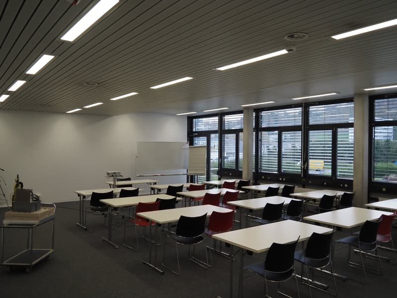 Superficie amministrativa di 93 m2 al 1° piano (2)