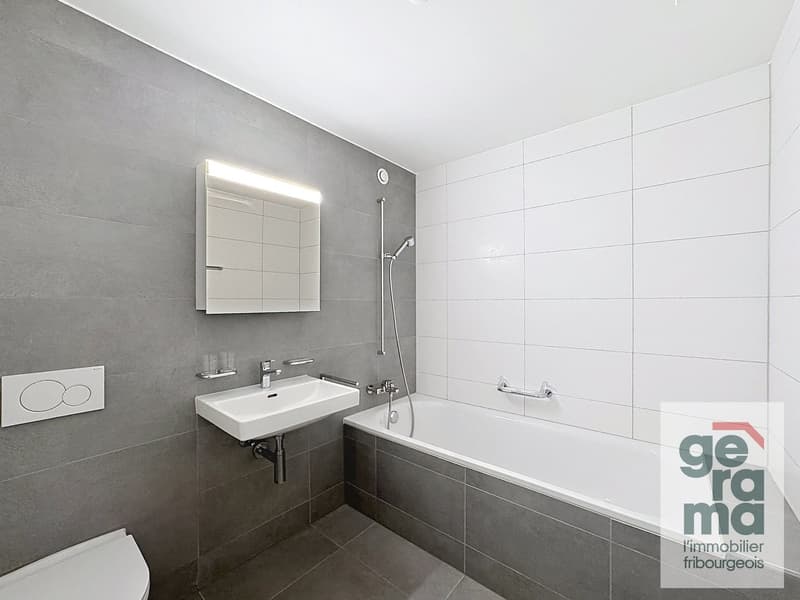 Appartement de 2.5 pièces au 11ème étage (5)