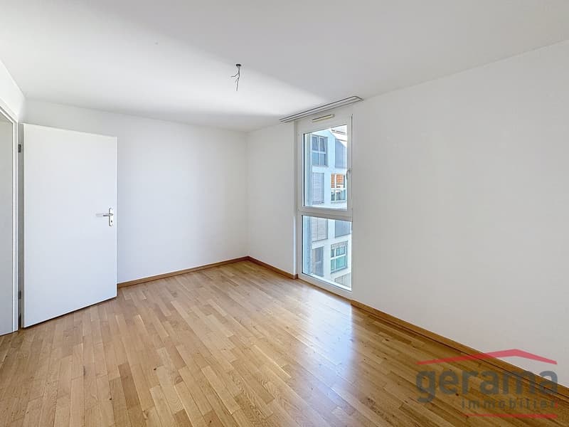 Modern 3.5-room apartment in Perolles (5)