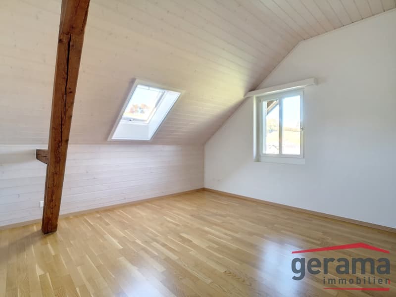 Charmante 3.5 Zimmerwohnung in Oberschrot . (4)