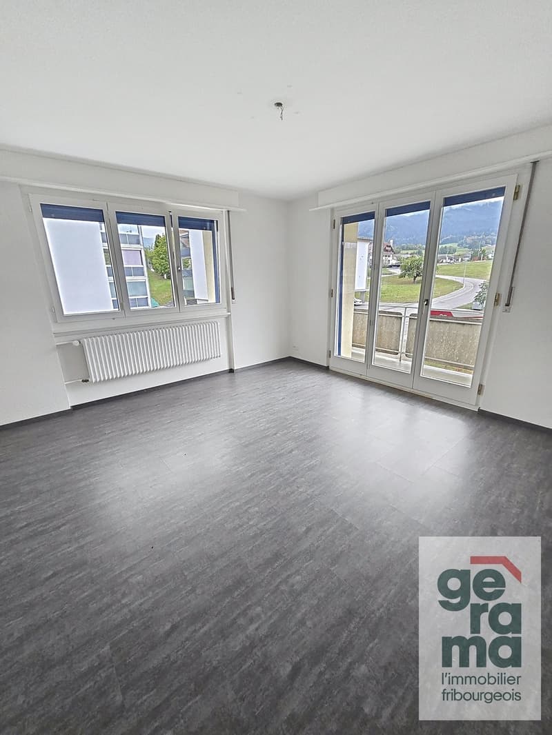 4.0 Zimmer-Wohnung in Plaffeien (2)