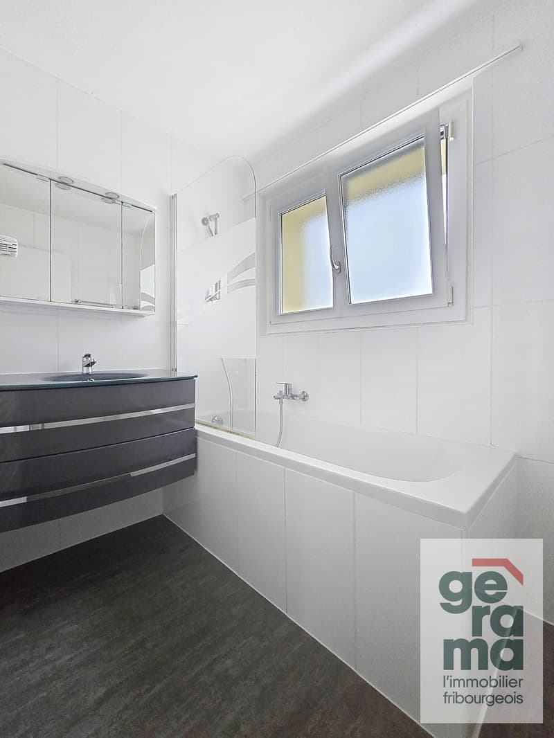 4.0 Zimmer-Wohnung in Plaffeien (6)
