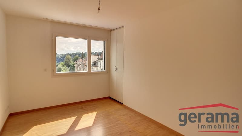 4,5 Zimmer im 2. Stock in Pérolles (4)