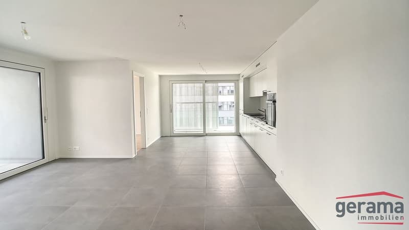 Wohnung mit 4.5 Zimmern im 5. Stock (1)