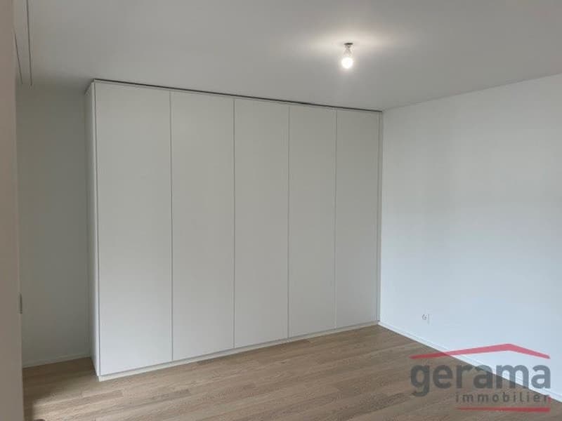 Superbe 2.5 pièces neuf au 4ème (5)