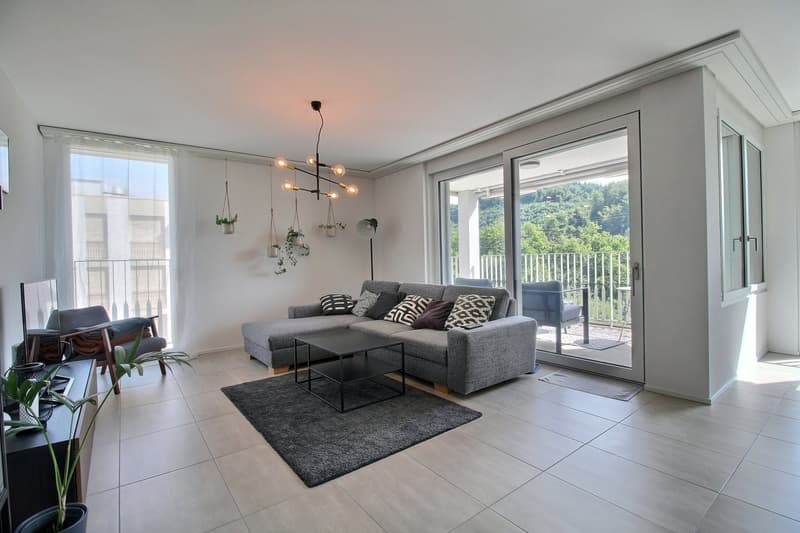 Prächtige 3.5-Zimmer-Wohnung in Marly (2)