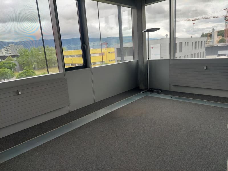 Surface administrative de 160m2-Yverdon-les-Bains (4)