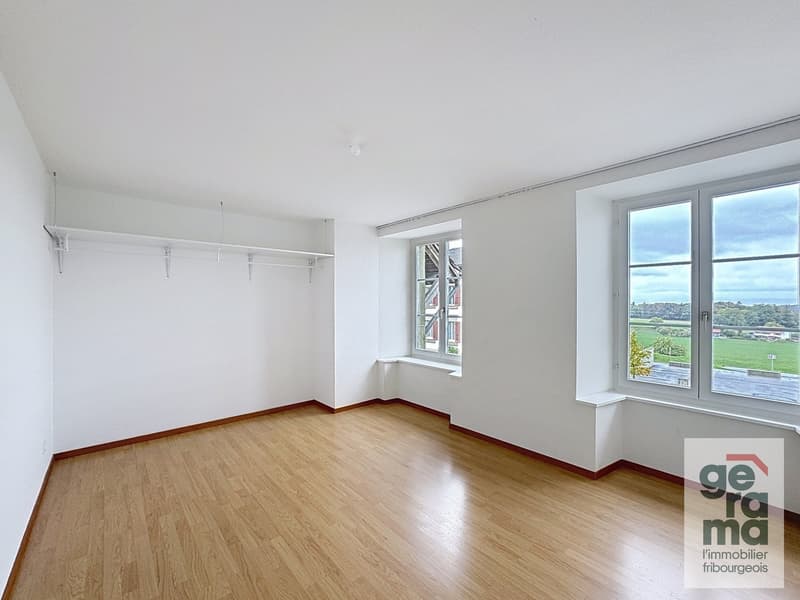 5.5 pièces au 1er étage idéal pour une famille (2)