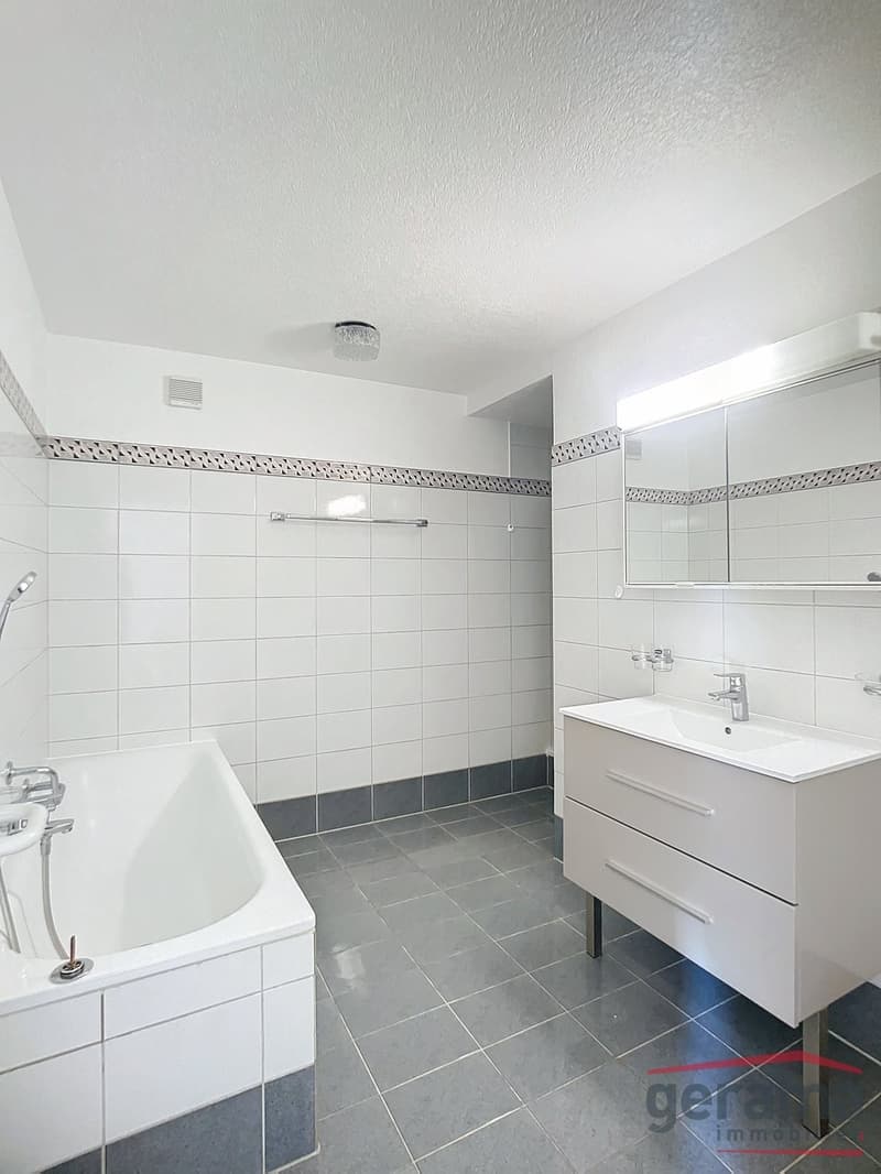 5.5 pièces au 1er étage idéal pour une famille (4)