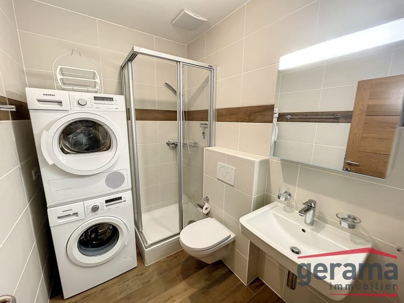 Appartement 2.5 pièces proche de la Cathédrale (4)
