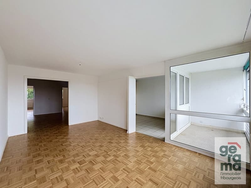 Bel appartement de 3.5 pièces au rez-de-chaussée (2)