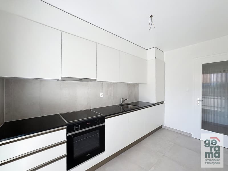 Magnifique appartement de 2.5 pièces rénové (1)