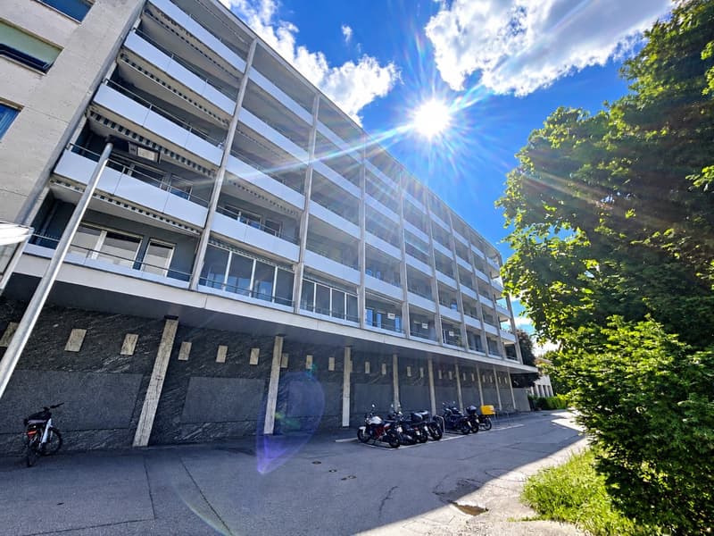 Spacieuse surface administrative de 232 m2 (7)