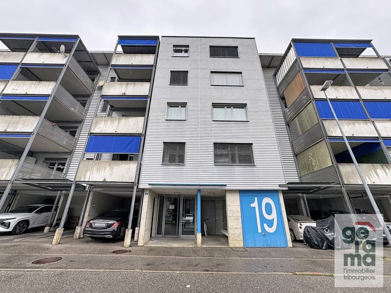 4.5 pièces au 3ème à Givisiez (1)