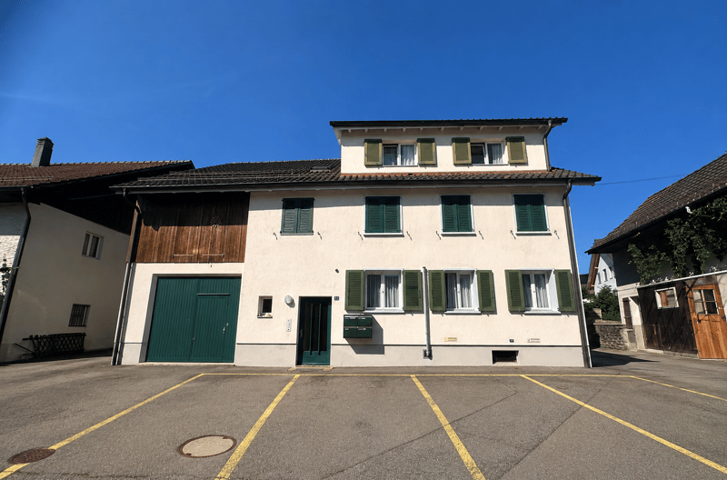 Grosszügiger, beheizter Lagerraum in Bonstetten (4)