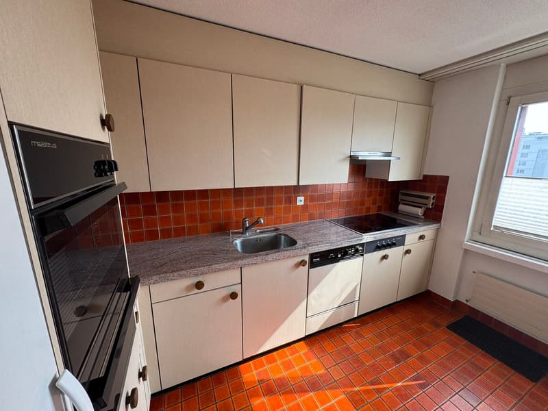 Central 4.5-room apartment in Wettingen with plenty of light and views (2)