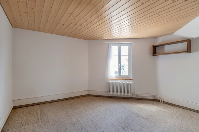 Zweifamilienhaus mit Charakter in ruhiger Wohngegend (7)