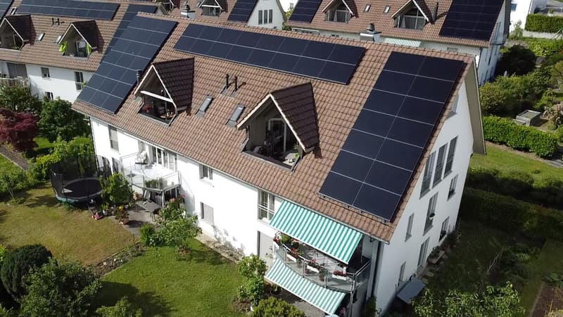 Zentral gelegen im idyllischen Kirchdorf (1)