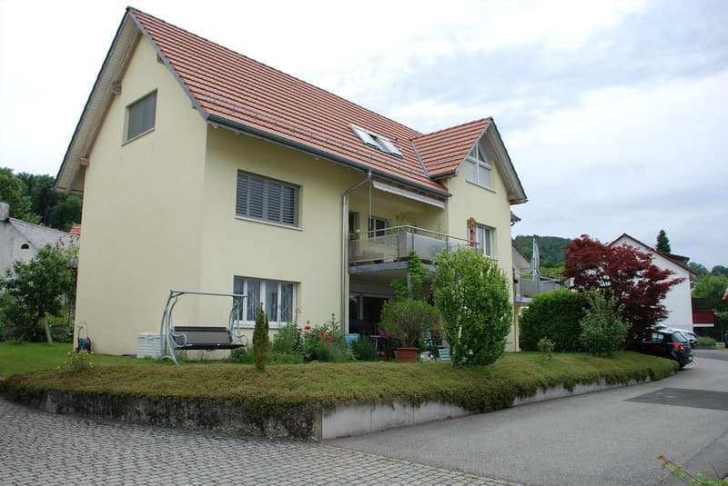 Stilvolle 4.0-Zimmer-Maisonette mit Galerie & Balkon (1)