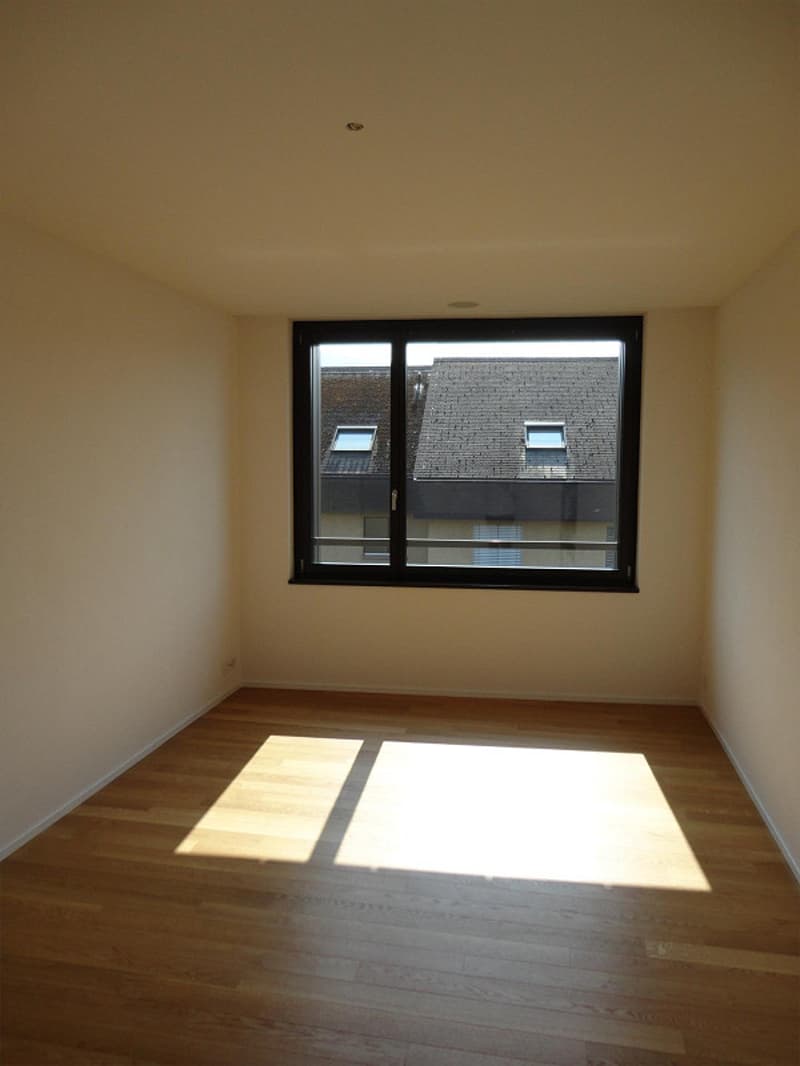 Hochwertige 3.5-Zimmerwohnung mit Weitblick ins Grüne (5)