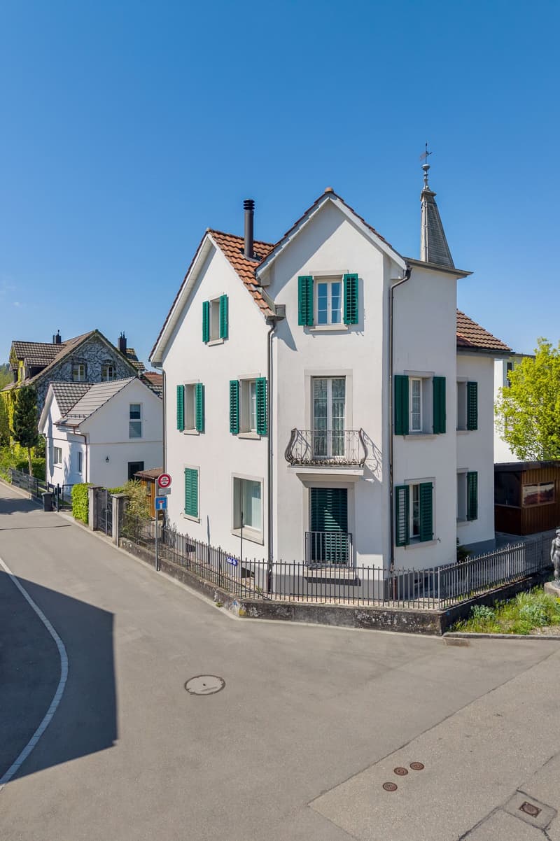 Charmantes Zweifamilienhaus in ruhiger Wohnlage (3)