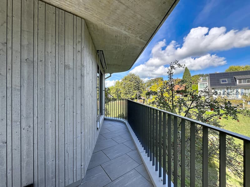 Hintere_Seite_Balkon_.jpg