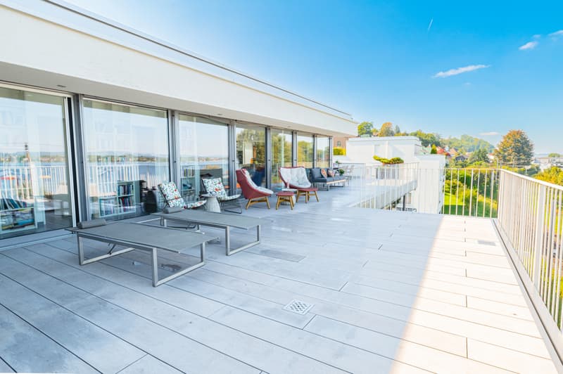 Exclusive attic apartment with unobstructable lake view (6)