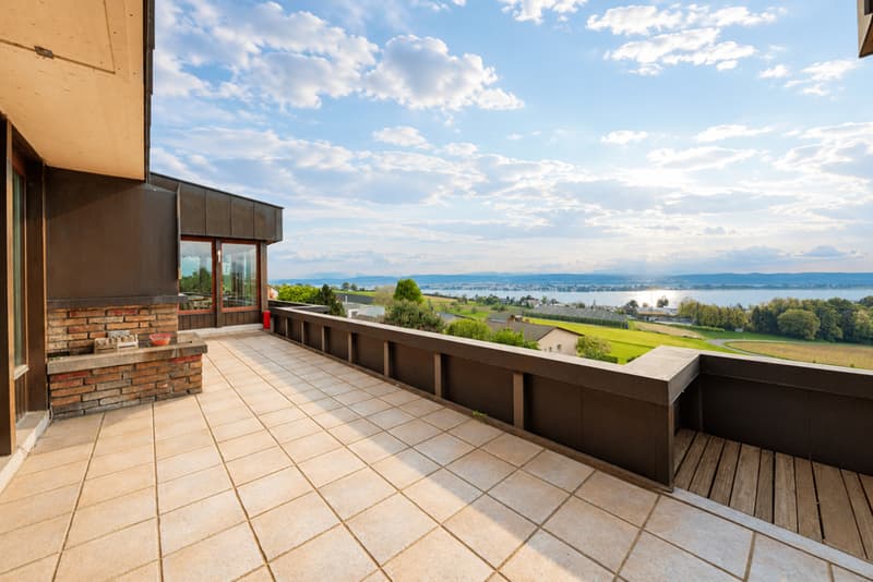 Dreamy view location with development potential (6)