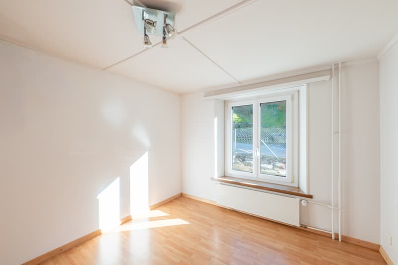 Casa familiare affascinante con fienile (7)