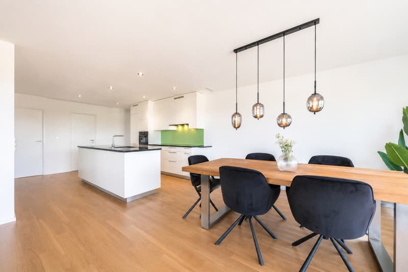 Moderne Eigentumswohnung mit Seeblick und Minergie-Standard (3)